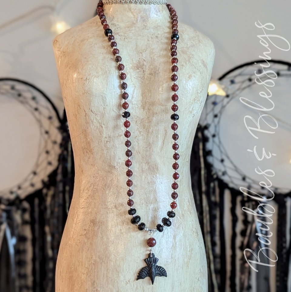Raven Prayer Bead Necklace with Apple Jasper & Onyx