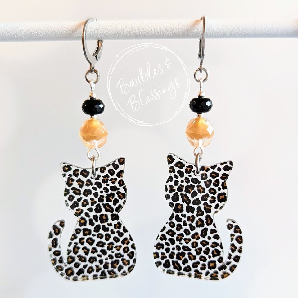 Acrylic Kitty Cat Earrings with Czech Glass & Onyx