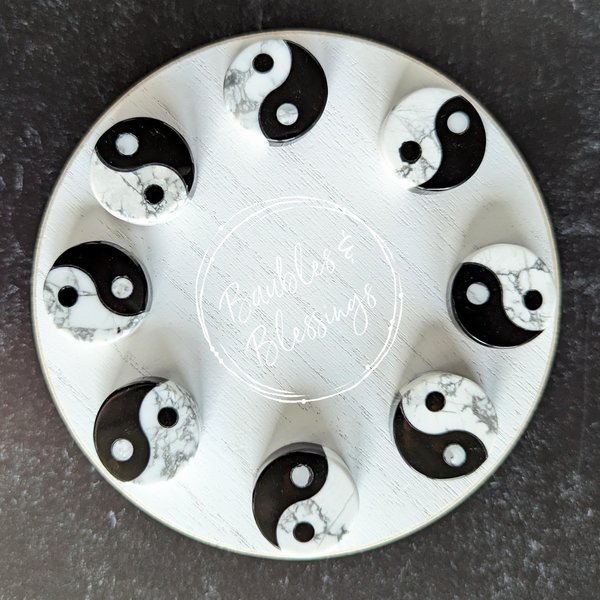 Obsidian & Howlite Yin & Yang Button